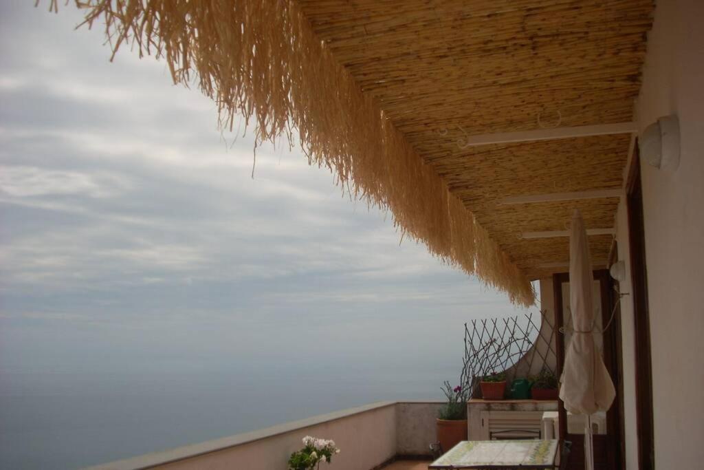 Villa East Wind House Praiano Exterior foto